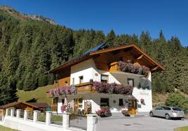 Es erwartet sie eines der schönsten. Haus Alpenruh In St Leonhard Im Pitztal Osterreich 10 Bewertungen Preise Planet Of Hotels