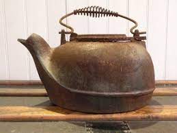 Pin By Kenda Davis The Sequel On Rusty Crusty Dusty Cast Iron Tea Pot Tea Pots Antique Tea