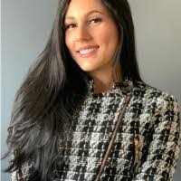 Elaine Brisson's Instagram, Twitter & Facebook