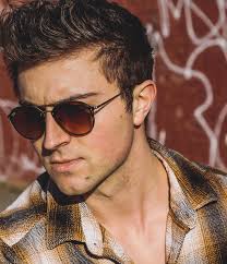 Instagram photo by Phil Blevins ♠️ • Mar 24, 2021 at 12:08 PM