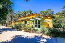 In deserto degli agriates e' a l5 minuti di navigazione dalle spiaggia… Camping La Pinede Bei Saint Florent Chalets Und Bungalows Bei La Roya Oletta