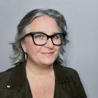 Amanda Shoffner's Instagram, Twitter & Facebook