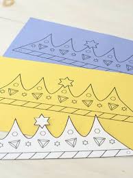 We cannot wait for new the queen's corgi to come out on july 5th and we wanted to dress up for the royal occasion!. Printable Purim Crown Purim Coloring Pages Crafts Jewish Kids