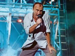 The frontman for genesis 2.0, with a soulful voice and pop smarts that made him one of the top superstars of the 1980s. Phil Collins Deshalb Trat Der Sanger So Oft In Hannover Auf