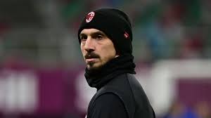 Particolarmente apprezzato da una parte. De Roon Prende In Giro Ibrahimovic Con Un Video