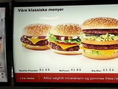 Prices do vary from each restaurant. Prices In Norway Of Cafes And Restaurants