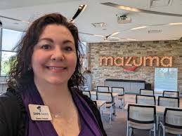 Deanna Porterfield's Instagram, Twitter & Facebook