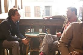 «бендер» — это чистая комедия, но в то же время, как в любой хорошей истории, здесь есть глубокий смысл. Kadry Iz Filma Nachalo