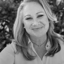 Amanda Ham's Instagram, Twitter & Facebook