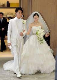芸能人のウェディングドレス姿まとめ naver まとめ wedding dresses portrait wedding cards