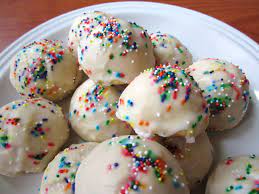 Maybe you would like to learn more about one of these? Anginetti Is A Traditional Italian Cookie Biscuit Crafted To Pillowy White Hints Of Lemon Va Italian Christmas Cookies Cookies Recipes Christmas Anise Cookies