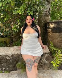 Zena Sativa - Free pics, galleries & more at Babepedia