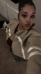 Today is my day 🙌🏽 #12/23 #TeamCapricorn #DecembersVeryOwn