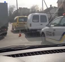 Описи та повні випуски програм. Na Vidinskij U Rivnomu Ne Rozminulisya Dvi Avtivki Video Novini Rivne Informacijnij Potik Rivne