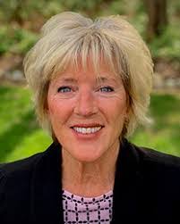 Scott Lowing's Instagram, Twitter & Facebook