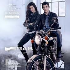 Marc grew up alongside his younger brother, alex marquez. Who Is Marc Marquez Dating Marc Marquez Girlfriend Wife