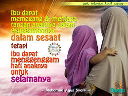 Ibu Dapat Memegang Dan Menjaga Tangan Anaknya Dalam Genggamannya Dalam Sesaat Tetapi Ibu Dapat Menggenggam Hati Anaknya Untuk Selamanya Ibu Doa Peregangan
