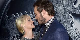 Weiter erzählte der schauspieler, dass er sich letztens bei seiner frau beschwert habe, dass er rücken. Chris Pratt Weiss Wie Man Eine Frau Beschenkt Desired De