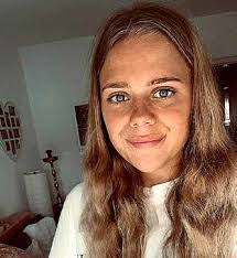 Alexandra Scheffler's Instagram, Twitter & Facebook