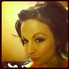 Kelly Carmack's Instagram, Twitter & Facebook