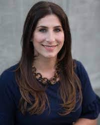 Sandra Szydlowski's Instagram, Twitter & Facebook