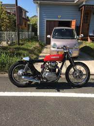 yamaha 1971 xs1b フルカスタム中古車 の出品です アメリカより輸入後約2年かけてフルカスタムした車輌です 約2年前に国内新規登録し車検残1年2か月あります 登録後の走行距離は2500km程です 今のところ特に 不具合なく絶好調です 2年前のカスタム内容 エンジン腰上o