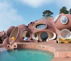Pierre cardin's 1970s 'bubble palace' in the south of. The Building Of Pierre Cardin S Curvy Bubble Palace Architecture Phaidon