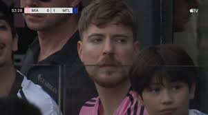 I am very sure Leo Messi didn't know and still doesn't know who Mr Beast is  😂😂Guy attended an Inter Miami game but didn't have the chance to greet  the GOAT and