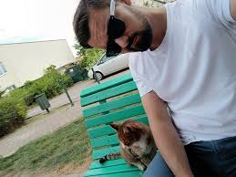 Tomáš drahoňovský is on facebook. Tomas Drahonovsky V Twitter Pry Tu Kazdy Musi Mit Fotku S Kockou I Ti Co Kocky Fakt Nenavidi Ale Kamkoli Prijdou Tak Se Na Ne Ty Bestie Prilepi Ach Jo Https T Co 6gwozddf6i