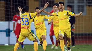 Thông tin đt việt nam tập huấn ở quy nhơn (bình định) để chuẩn bị cho vòng loại world cup 2022 đang rộ lên trong thời gian gần đây. Tá»« Mua Giáº£i 2018 Clb Nam Ä'á»‹nh Sáº½ Máº·c Ao Hang Hiá»‡u