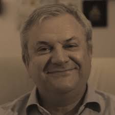 Scoprire che il generale mario mori e il colonnello giuseppe de donno sono relatori a un seminario per cui verranno rilasciati crediti formativi in 'etica' agli avvocati partecipanti, ci lascia alquanto perplessi. Giuseppe De Donno La Fabbrica Dei Leader
