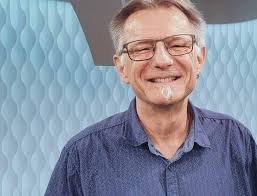 Dan Heger's Instagram, Twitter & Facebook