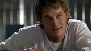 From 'Chase' (2010 TV Series, Travis Fimmel as 'Mason Boyle') Episode 1x08  #TravisFimmel