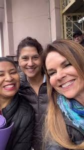 Tivemos um dia especial. Distencionamento e escuta interna através do yoga.  Precisamos falar mais sobre isso. Oportunizar que todos possam perceber a  sua respiração, olhar para as arestas internas. E descobrir o