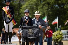 Mit SICHERHEIT besser reiten: Stilpreis an Röming und Krüger