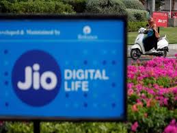 Ril agm 2021 | jiophone next, new energy investments, aramco as strategic partner & other highlights from mukesh ambani's address. Gasvar5hw47kbm