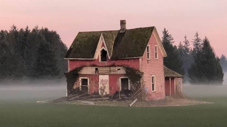 Fire destroys Langley's beloved 'Little Red House' | CBC News