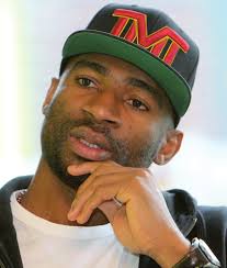 Gençler mumla aranıyor