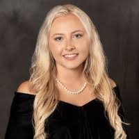 Ciara Owens's Instagram, Twitter & Facebook