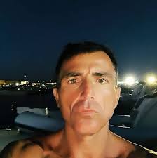 🥇VINCENZO SEQUINO SI LEGA AL GENOA CFC PER I PROSSIMI 4 ANNI. 🎬Giornata  lunga e si inizia con il botto, il nostro classe 2006 dopo 2 anni vissuti a  Genova con la