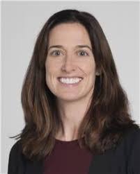 Kelly Estes's Instagram, Twitter & Facebook