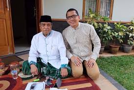Dia baru berani menyelisihi dan memusuhi wahabi setelah. Ada Kh Said Agil Siradj Di Film Kalam Kalam Langit Republika Online