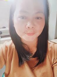 HOW MANY PEOPLE HERE STILL CARE ABOUT MY RECIPES RAISE HAND 👋 👋 👋 . Kiev  Cake . INGREDIENTS : 12 egg whites 2.5 cups sugar 7 oz cashews (coarsely  chopped)