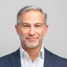 Veronica Salter's Instagram, Twitter & Facebook