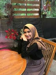 Maka aku memintamu bukan darimu, tapi dari tuhan yang menciptakanmu, begitu ucapan nadya mustika rahayu. 5 Potret Nadya Mustika Rahayu Istri Rizki D Academy Kumparan Com