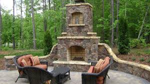 Below you'll find tips and ideas for using different types of stone materials to create a gorgeous looking patio design you and the whole. Smart Idea Back Patio Fireplace Ideas