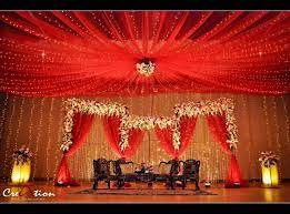 Indian Wedding Decoration Ideas Important 5 Factor To Consider Indian Wedding Decorations Wedding Party Table Backdrop Wedding Decorations
