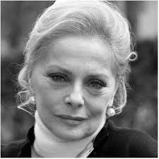 Non ho nemici né ex amici... Ho solo lasciato indietro persone con le quali  non avevo più nulla da condividere" Virna Lisi