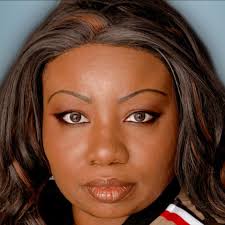 Vivian is feeling faint like, all the time. I LOVE YOU @metopera SO SO much  thanks for letting me play 😭😭😭😭