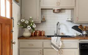 Shop wayfair for all the best penny round kitchen tile. The 12 Different Types Of Tiles Explained By Pros Real Simple